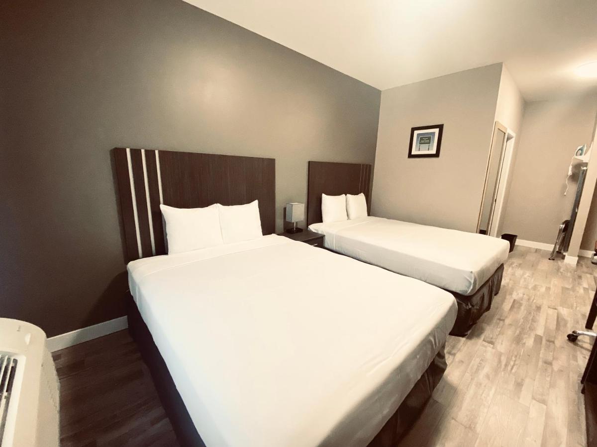 Econo Lodge Prince George Eksteriør bilde