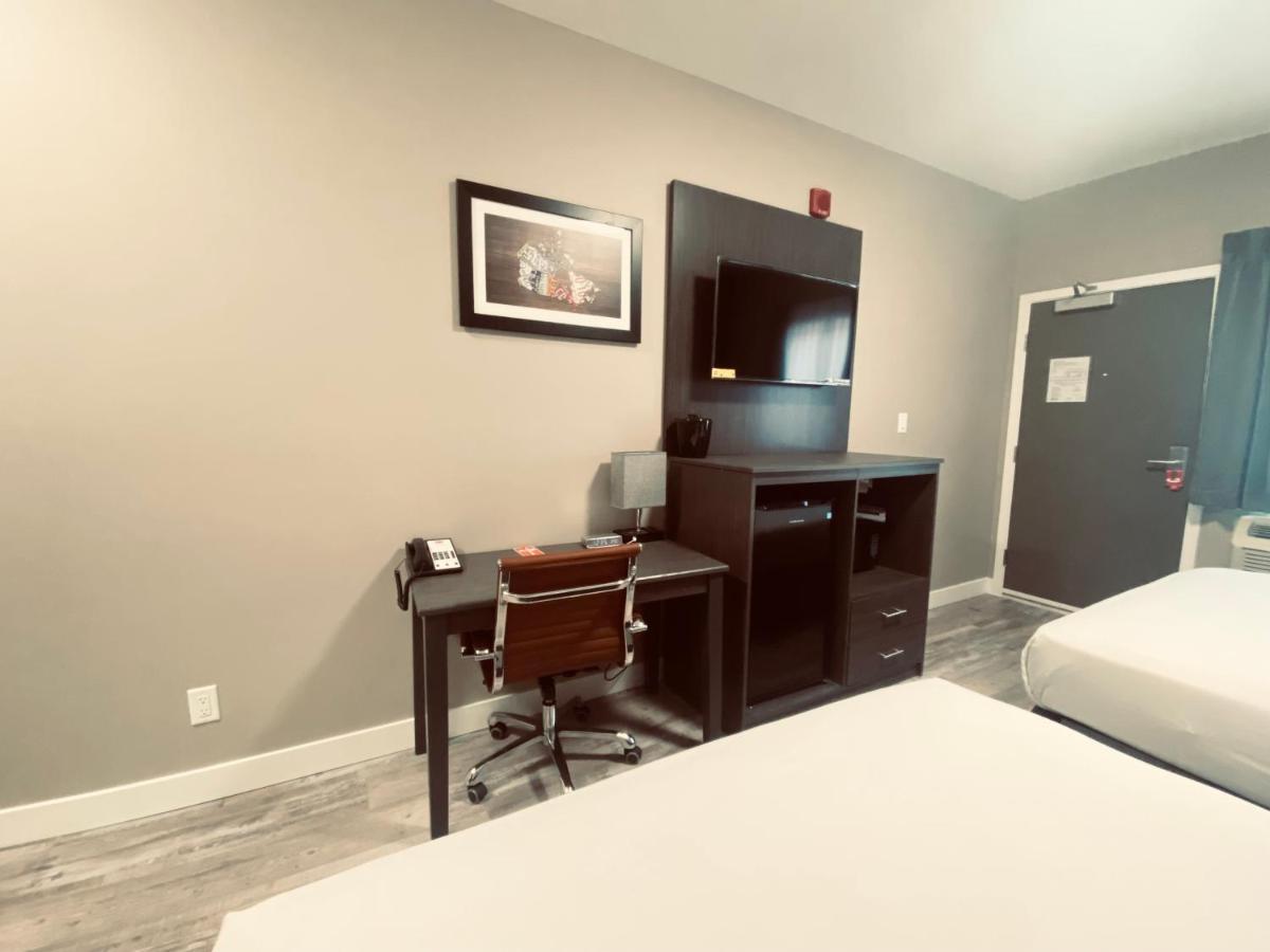 Econo Lodge Prince George Eksteriør bilde