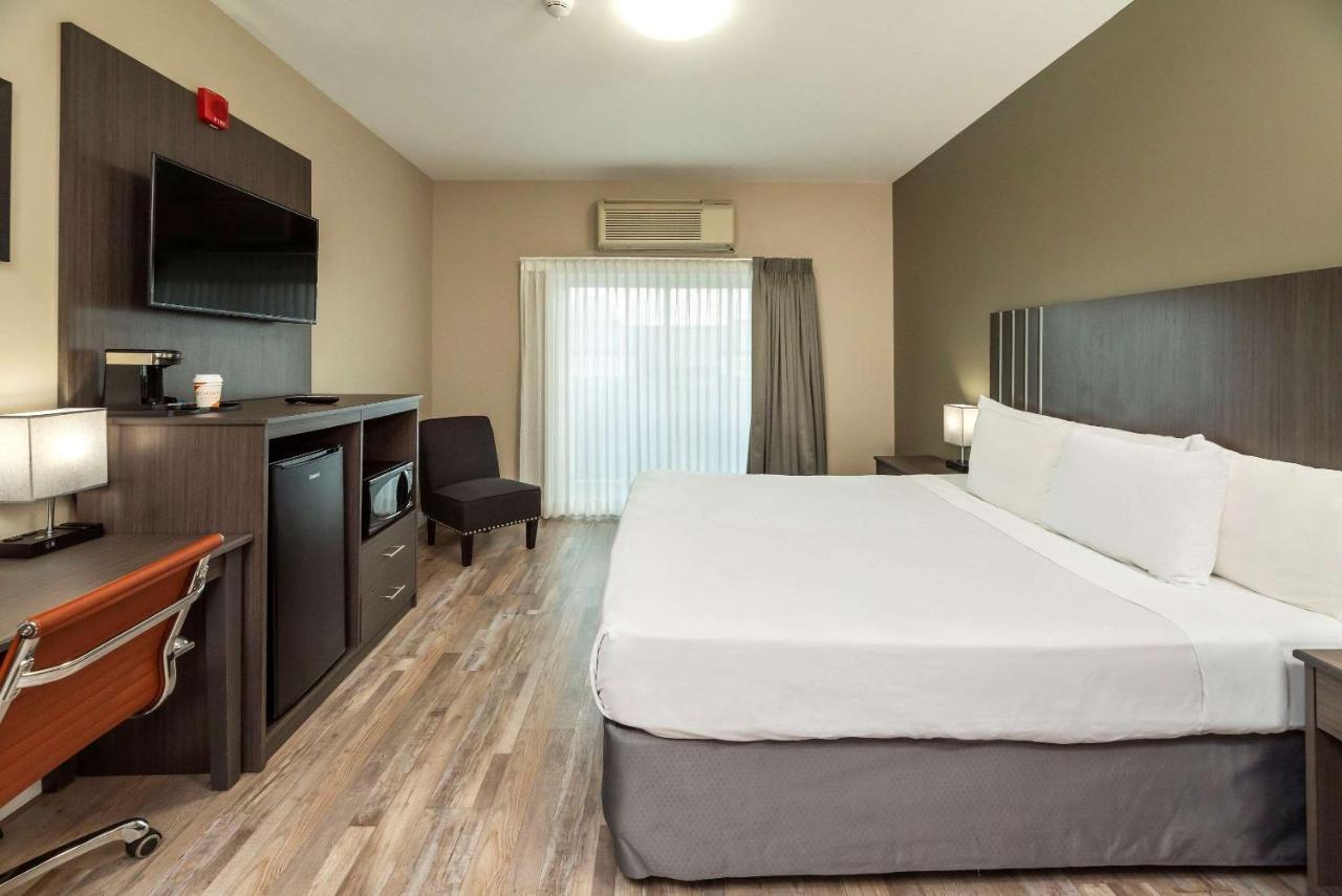 Econo Lodge Prince George Eksteriør bilde