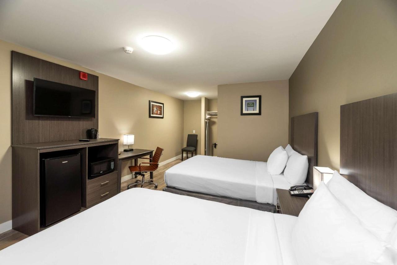 Econo Lodge Prince George Eksteriør bilde